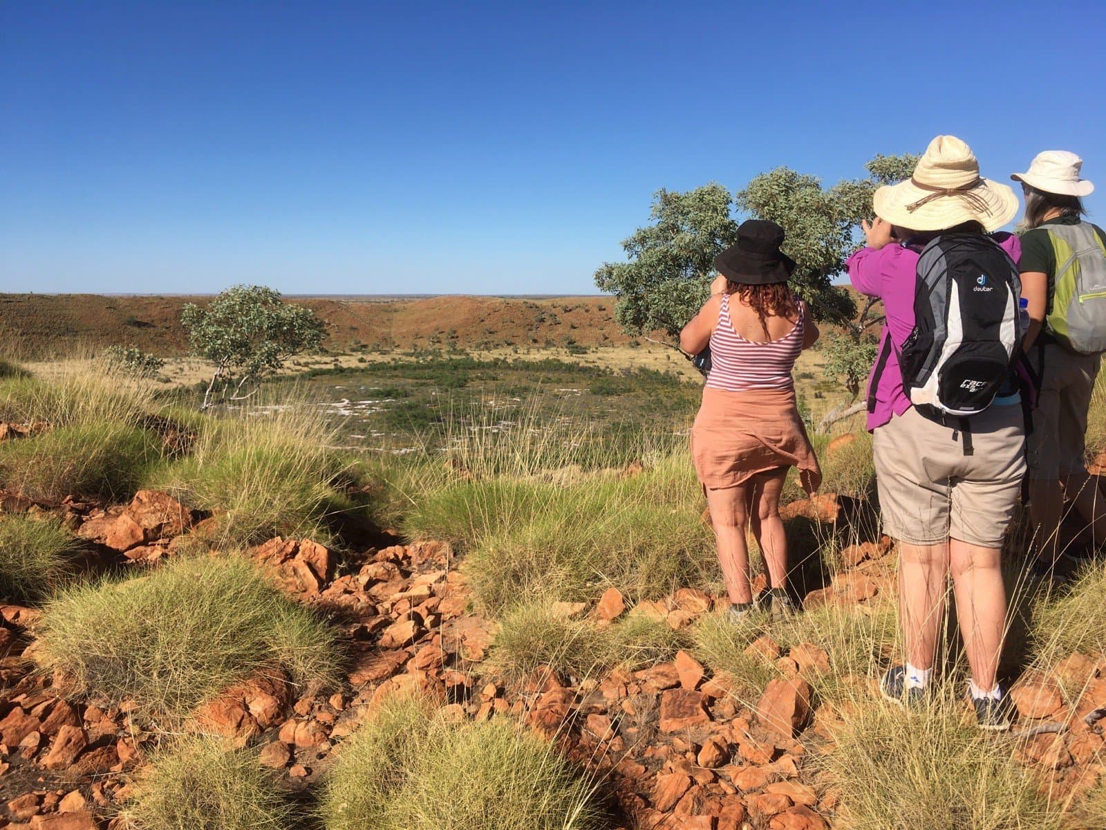 Wolfe Creek Crater Hike